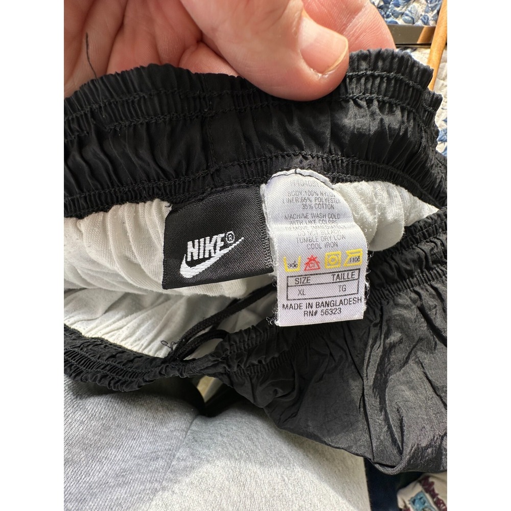 Vintage Authentic 90s Nike Mens XL Warmup Pants Black Green Joggers Black Tag - Picture 9 of 9